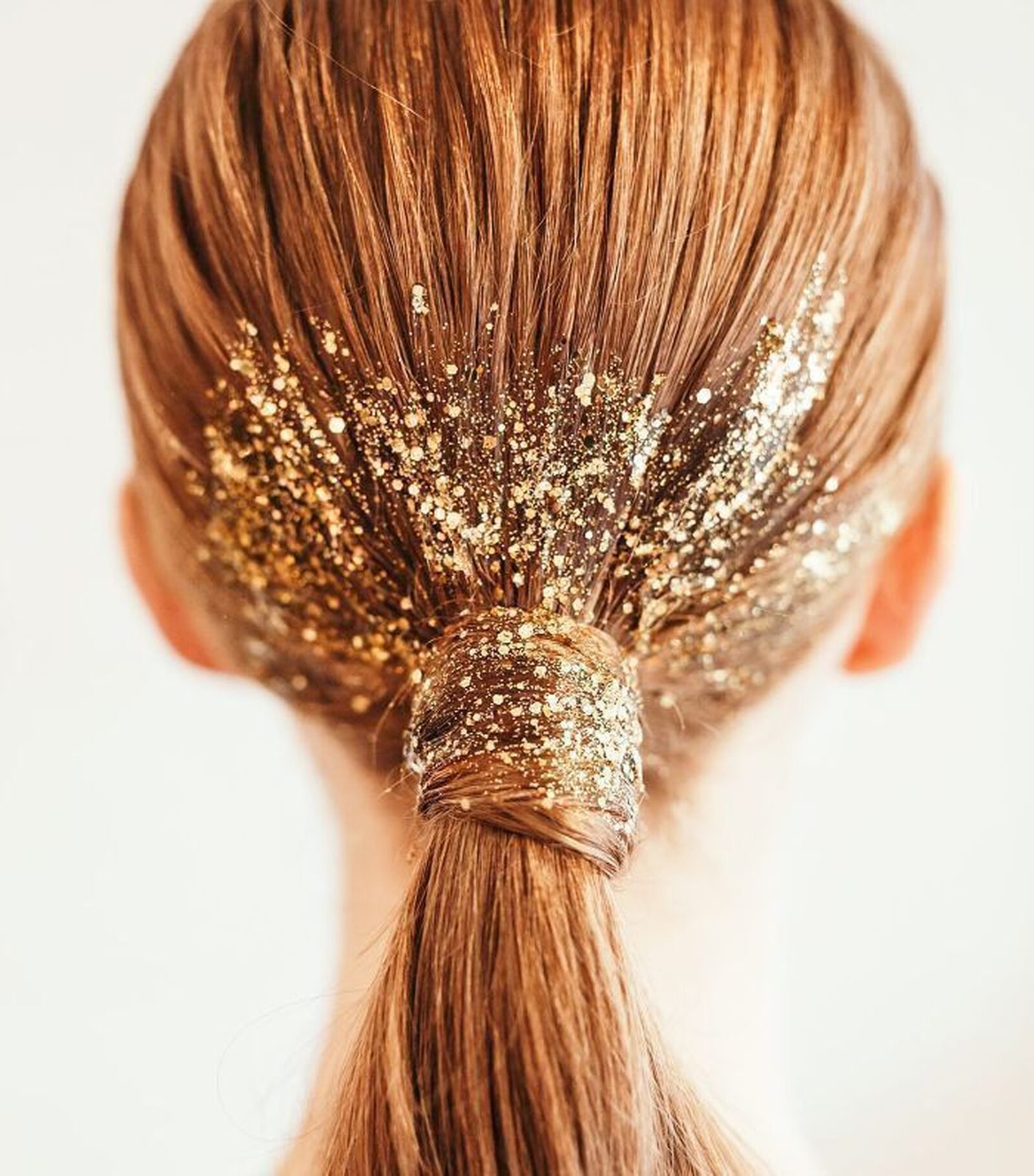 9 Hair Glitter Ideas That Are Perfect for NYE