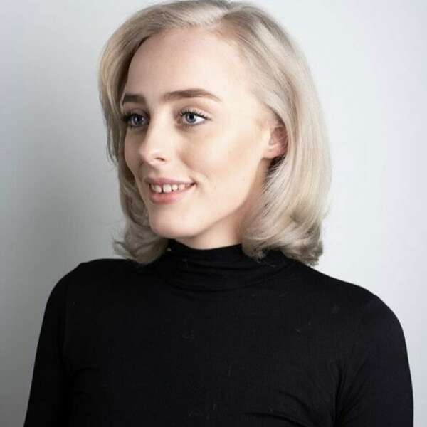 Etter bilde blond bob