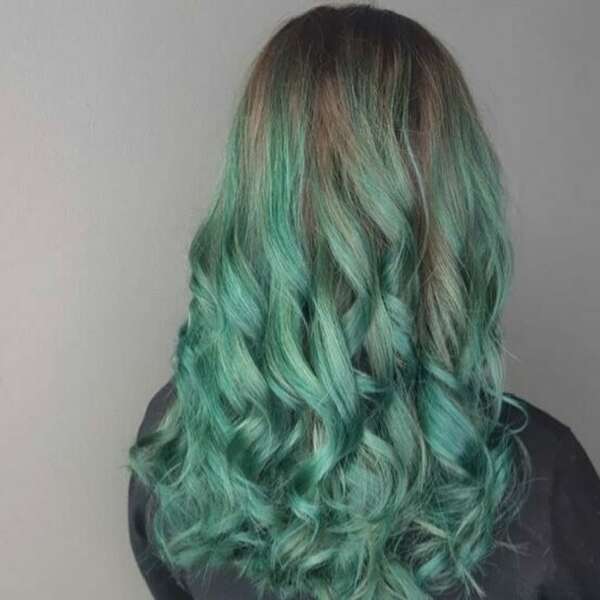 Etter bilde green hair VB